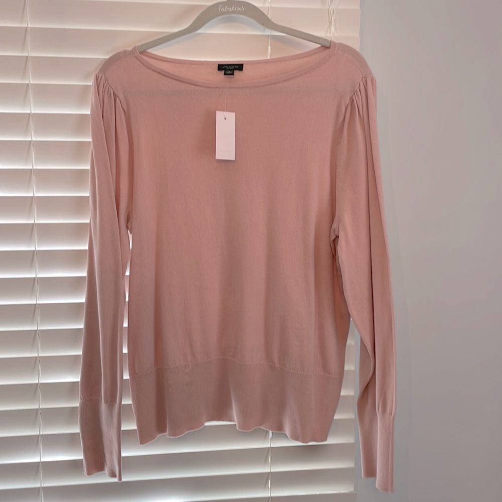Pink crew neck sweater
